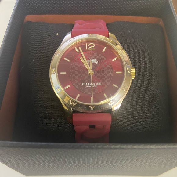 Coach watch - Picture 2 of 4
